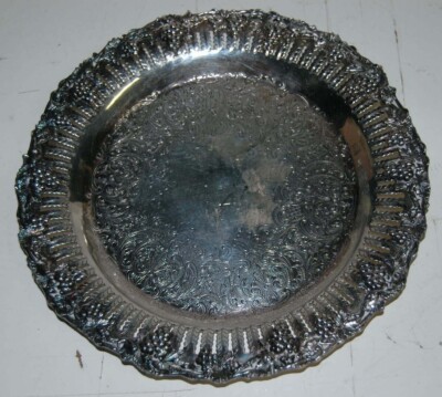 Sheffield Reproduction 1847 Grape EP Copper Platter Round 9.25 Inch Silverplate