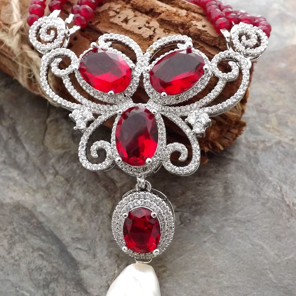 GE062306 19” 4 Strands Red Jade Necklace White Keshi Pearl GE062306 19” 4 Strands Red Jade Necklace White Keshi Pearl