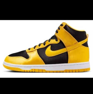 Women's Nike Dunk High Black/Varsity Maize-White (FN4216 001)