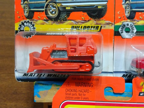 Matchbox 4 ruedas #91 y 97 Ford F-150 #50, Bulldozer #14 Nuevo en paquete - Imagen 6 de 10