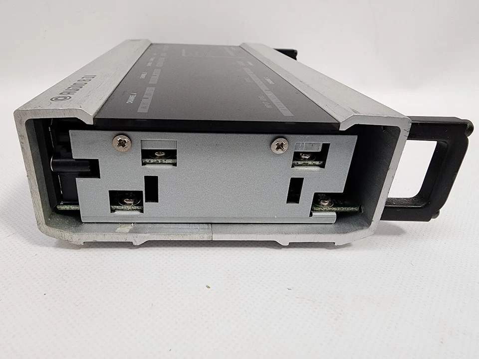 Native Instruments AUDIO 8 DJ Interface Audio - Image 3 of 4