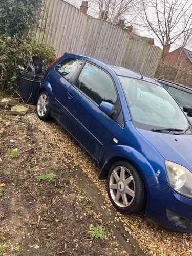 Ford Fiesta 1.6 TDCI - Picture 3 of 3