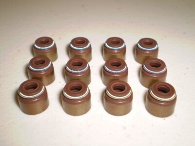 Valve Stem Seal for Suzuki Carry Japanese Mini Truck DD51T DB51T DC51T DB51B-F6A