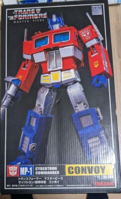 Takara Transformers Optimus Prime + Trailer Masterpiece MP-04