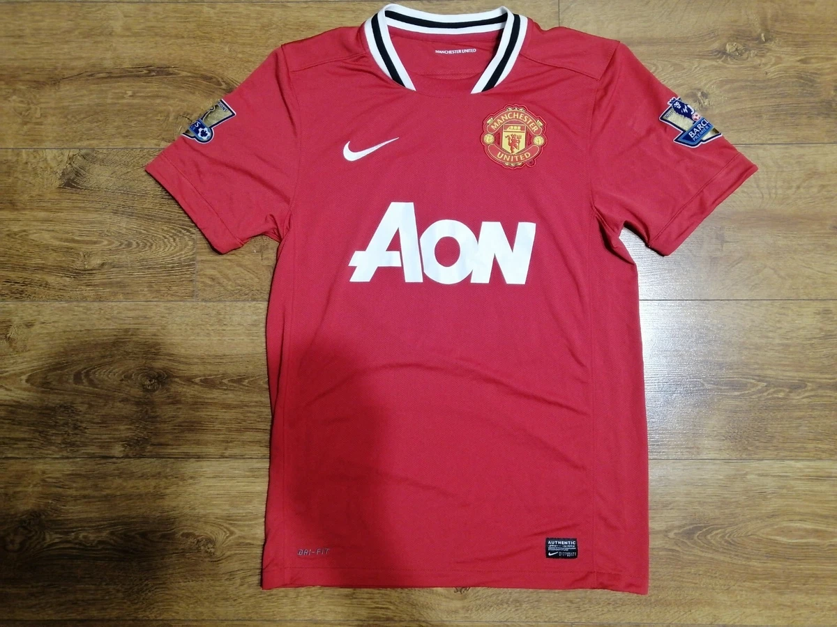 Manchester united store kit ebay