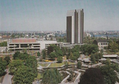 Hamburg, Congress Centrum und Hotel Hamburg Plaza H. Hartz A. K. ungelaufen