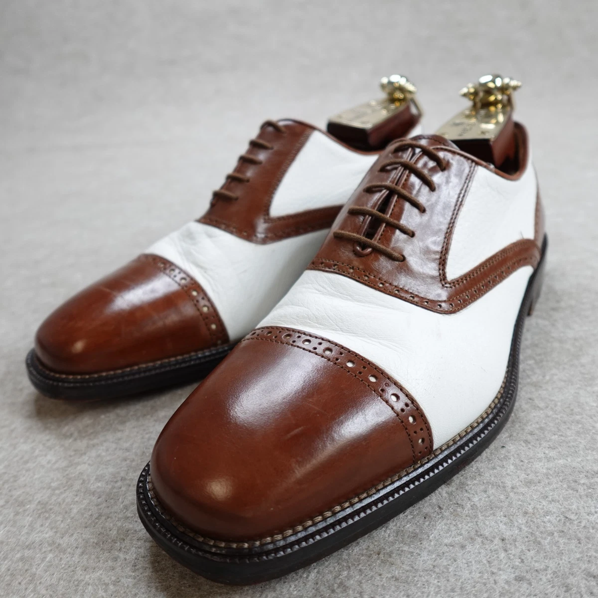 Johnston & Murphy Oxford White Dress Shoes for Men for sale  display picture 3