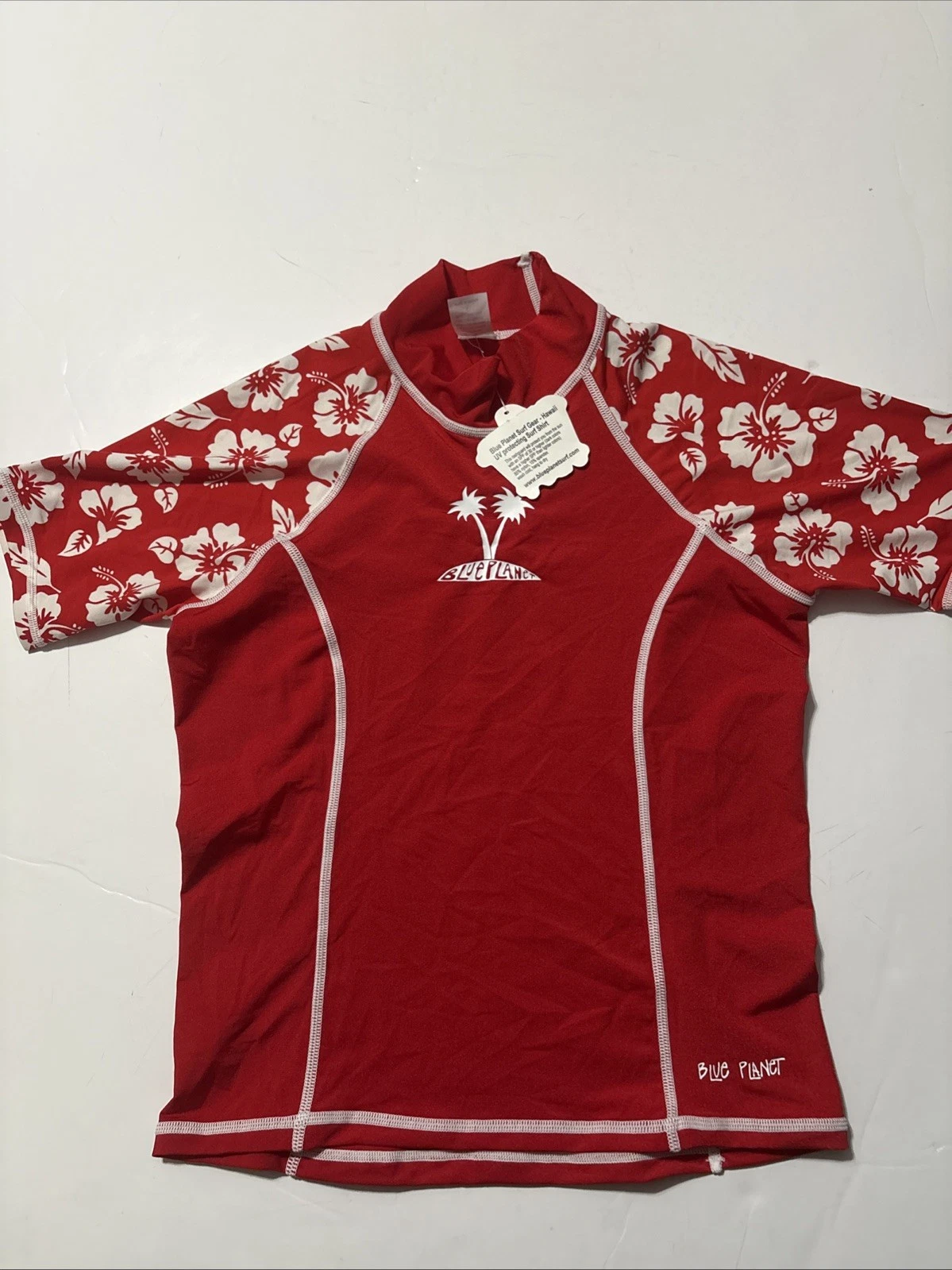 NWT Blue Planet Youth Hawaii UV Protecting Surf Red Flower Printed Sleeves Sz L
