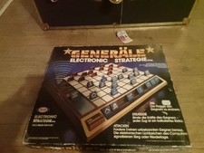 The Generals Elektronisches Strategie Brettspiel