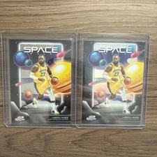 LEBRON JAMES 2025-26 TOPPS CHROME COSMIC SPACE WALK REFRACTOR LAKERS Q5692