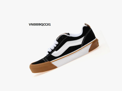 Size 4 - Vans KNU Skool Black True White VN0009QCCJI1