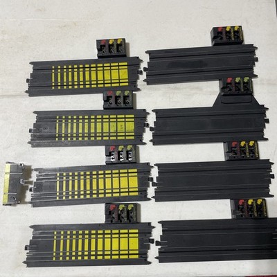 Tyco H O Slotcar Track Power Terminal Tracks Qty 8 Plus 1 End Of Track Stop