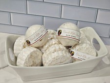 Oatmeal Milk Honey Bath Bomb