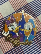 Walt Disney World Land Pin RARE Grand Opening Shanghai Donald And Daisy