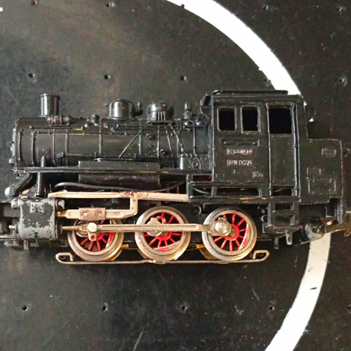 H0 Dampflok Deutsche Bahn 0-6-0 schwarz/rot, Herstellernr. 1661 | Condition: Gebraucht