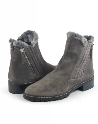 stuart weitzman stormy boot