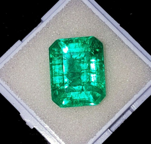 Emeraude naturelle 7 à 9 ct certifiée émeraude verte naturelle pierre précieuse en vrac P213 - Photo 2 sur 7