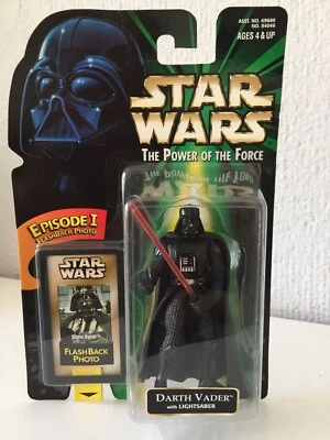 DARTH VADER WITH LIGHTSABER - STAR WARS - THE POWER OF THE FORCE - 1998 ¡NUEVA! - Imagen 1 de 2