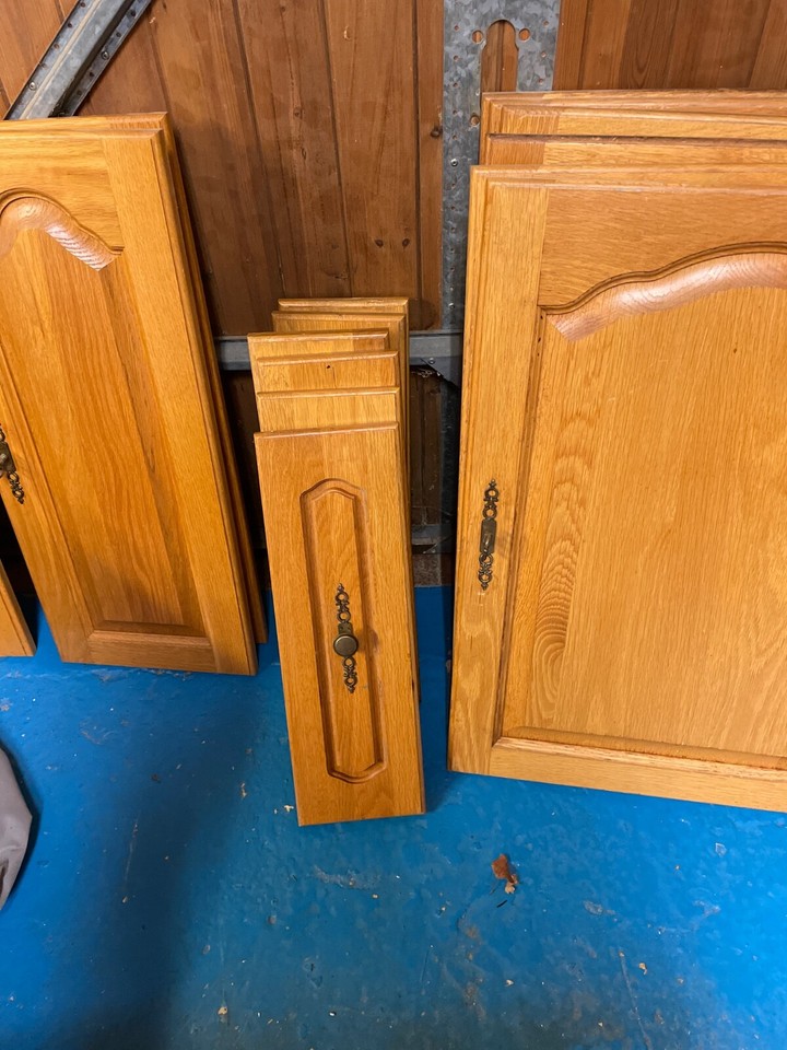 Solid KItchen Oak Cupboard Doors. 21 Pieces eBay