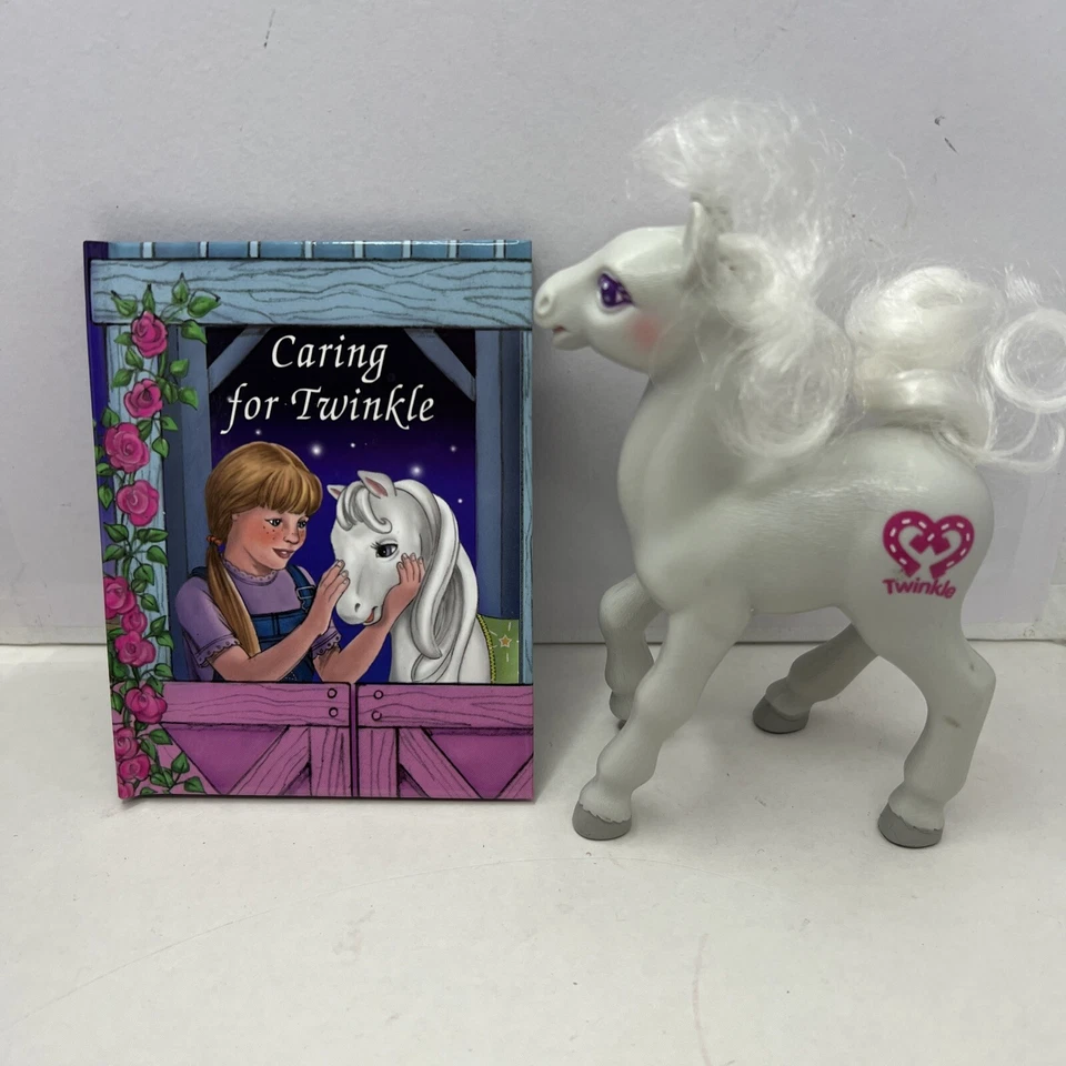 Pony vintage, mi pequeño pony, cuidado de Twinkle, libro y pony blanco Foto 2 de 4