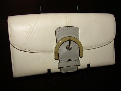 Vintage Y2K Coach Soho Leather Buckle Slim Envelope Wallet White 