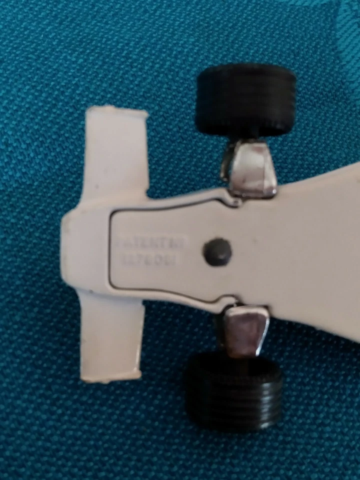 Made in Great Britain White Corgi Diecast Graham Hill Shadow-Ford DNI/IA Vintage - Image 3 of 4