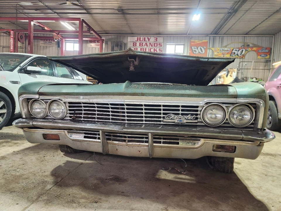 Regulador de ventana delantera del conductor manual 4 puertas para Chevrolet 1238957 1966 Foto 2 de 4