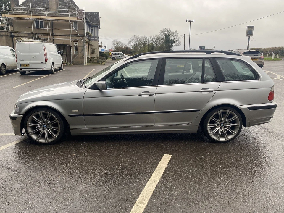 BMW e46 330d SE Touring Silver Manual - Image 2 of 4