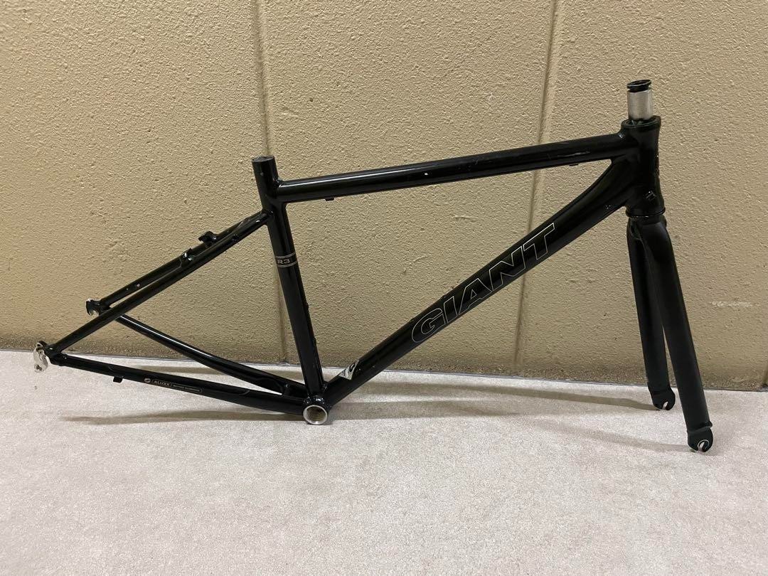 Giant Escape Cross Bike Frame Set 420mm Hybrid Urban Commuter
