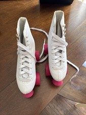 Chicago Skates 400 Deluxe Leather Lined Rink Skate Ladies and Girls 5