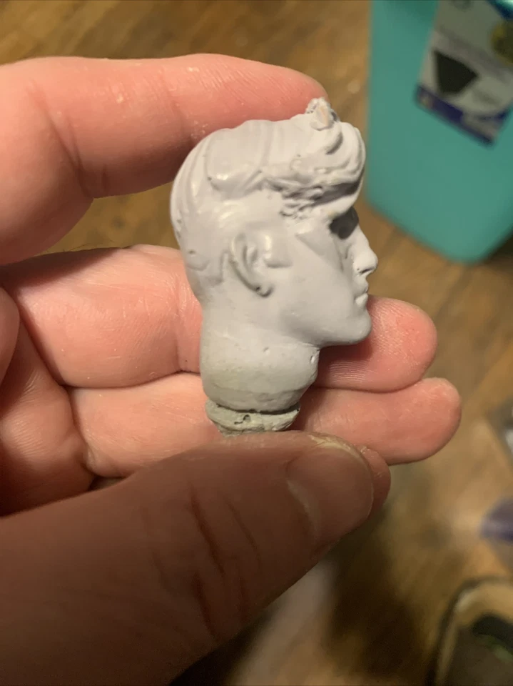 Mego FTC Zica FM 蝙蝠侠夜翼罗宾定制头适用于 8 英寸可动人偶 1/9 V1 — 第 4/4 张图片