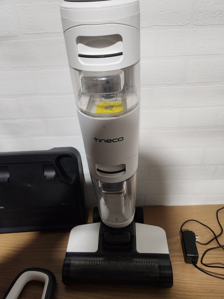 Tineco iFloor 3 Breeze Wet/Dry Hard Floor Cordless Vacuum Cleaner