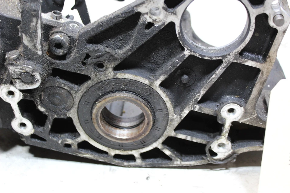 00-06 Harley Softail OEM 5 velocidades caja de transmisión carcasa  Foto 3 de 4