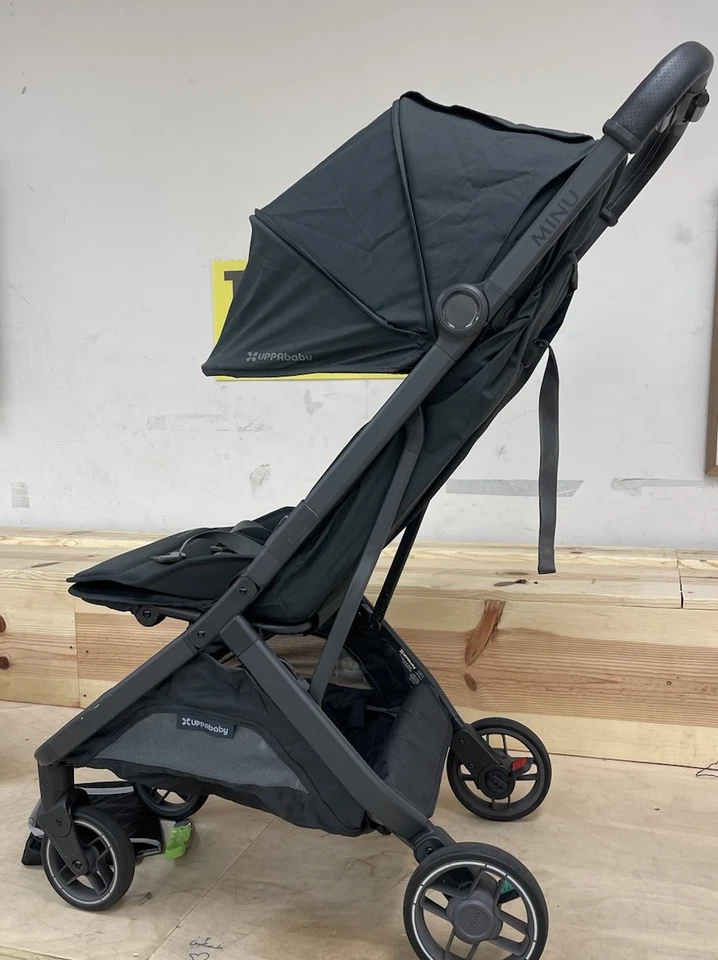 UPPAbaby Minu V3 Jake Black Lightweight Stroller- 3 Month Old Child to 50lb - Image 3 of 4