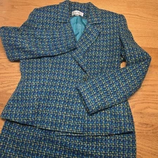 LeSuit Boucle Lined Jacket And Lined Skirt Set Women Size 8