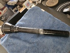 STREAMLIGHT ULTRA STINGER FLASHLIGHT WORKING, WORN NO BATTERY OR CHARGER