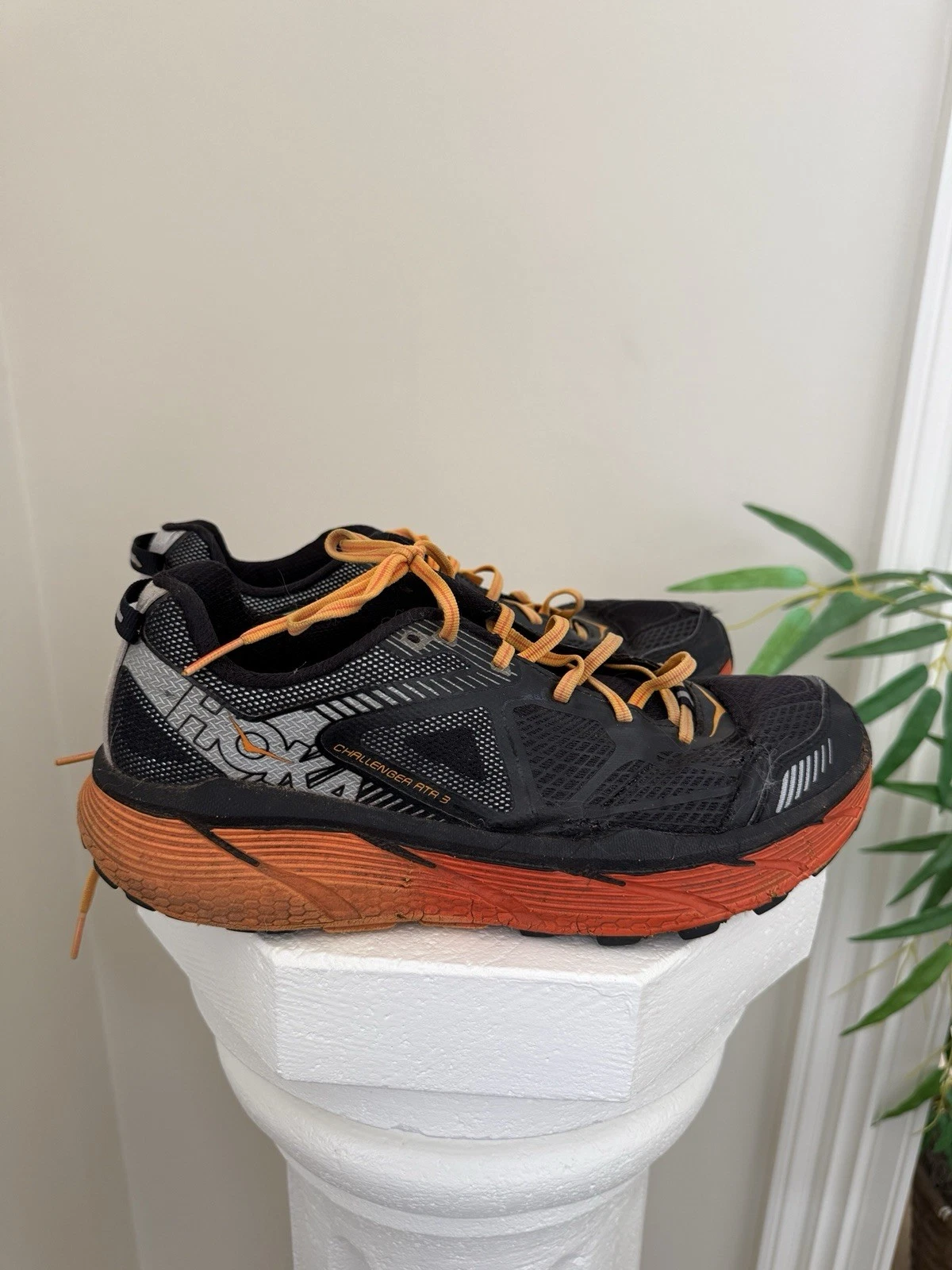 HOKA Challenger ATR 3 Trail Running Shoes Men’s Size 10 US Black Orange READ
Opens in a new window o
