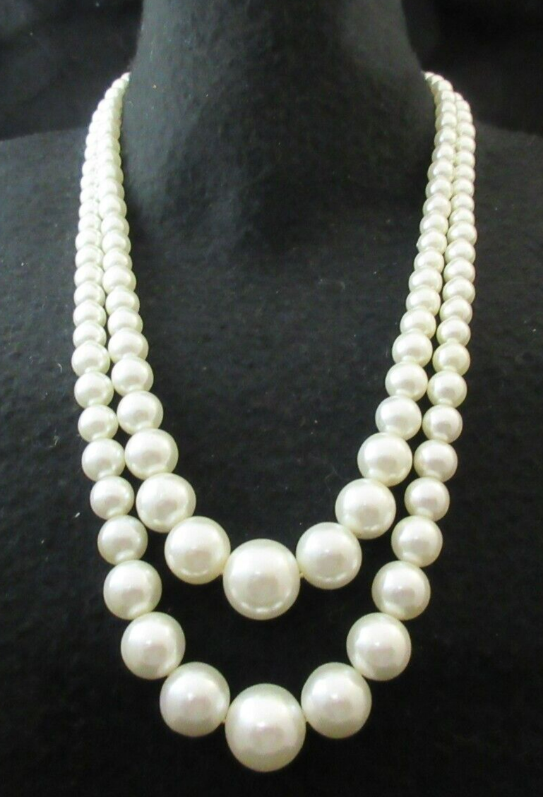 旅のしるし - Long Pearl Necklace - Vintage Japan Signed Long Double Strand Faux Pearl Necklace Box