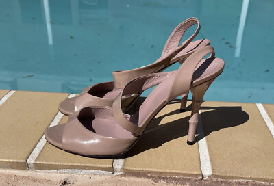 GUCCI BEIGE PATENT LEATHER STRAPS SANDAL PUMPS Sz 39.5 MADE IN ITALY