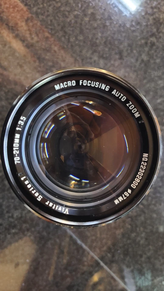 Vivitar Series 1 Macro-Focusing 70-210mm f/3.5 Zoom Lens - Nikon F AI Mount - Image 4 of 4