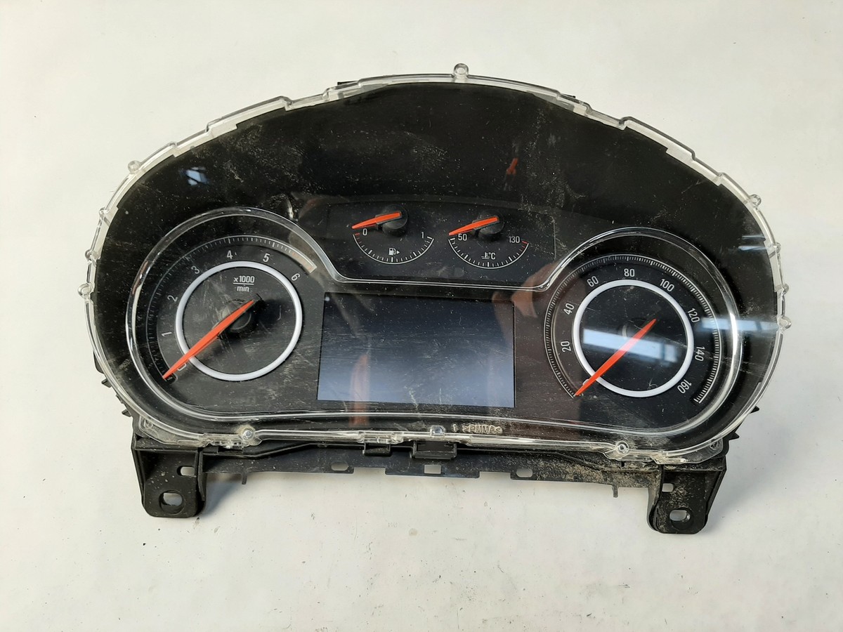 OPEL INSIGNIA A G09 2.0 CDTI 68 Speedometer 175597137 118kw