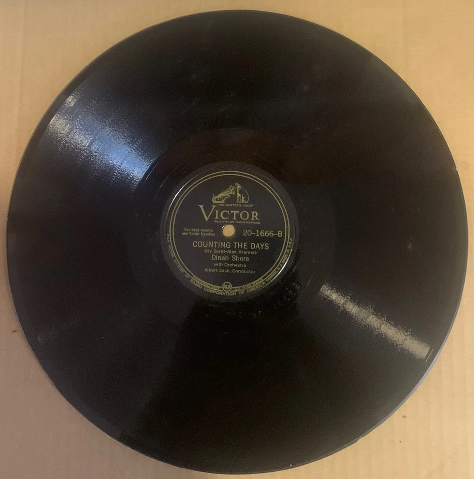 Dinah Shore, 78rpm, V+, Along The Navajo Trail, Victor 20-1666 - Image 2 of 2
