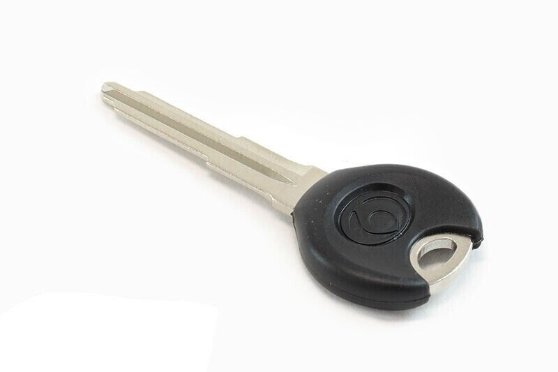 Mazda MX-3 MX-6 323 626 929 Miata MPV Protege RX-7 Key Blank