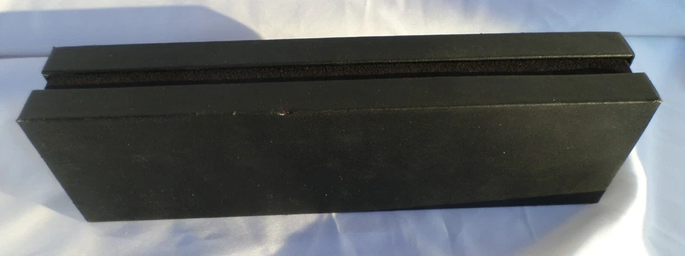 CAJA RELOJ MOVADO NEGRO 10,5 X3X2 Foto 3 de 4