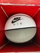 Nike Air Jordan Premium 8P Basketball J100308...