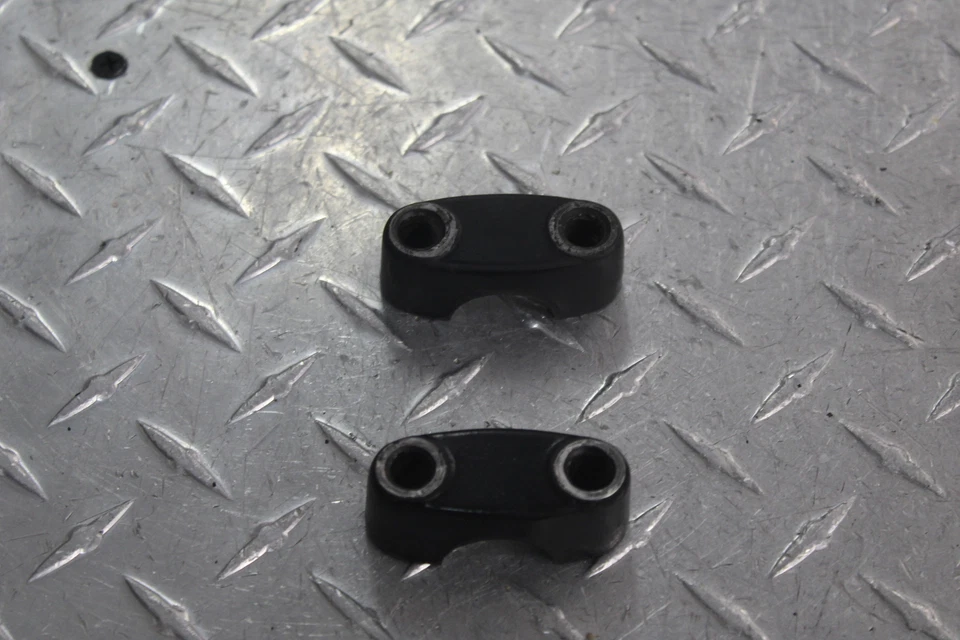 Elevadores de manillar Suzuki Quadracer 250 1986 56211-27200-291 Foto 4 de 4