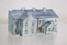 SD MOULDINGS N SCALE STONE PAINTED SEMI DETACHED COTTAGE HOUSE BACK SCENE 12on