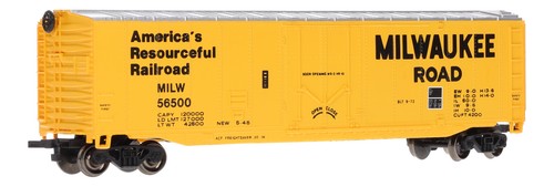 18017 Bachmann Spur HO 50' Plug Door Box Car of the Milwaukee Road (gebraucht) | Condition: Used
