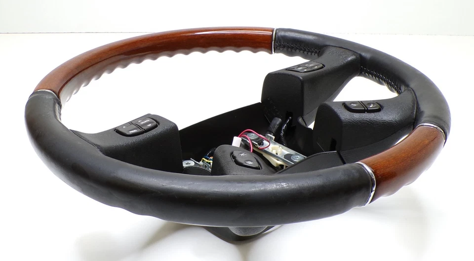 Chevrolet 03-06 Tahoe Suburban Yukon Escalade  Steering Wheel Black Leather Wood - Изображение 3 из 4