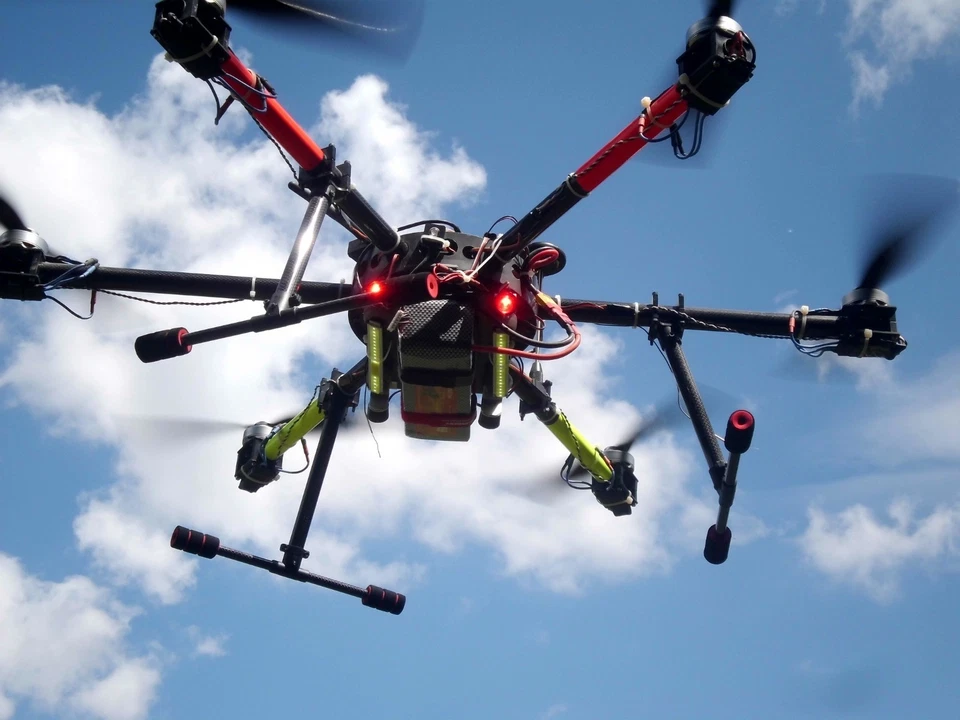 600 Euro Hexacopter 80cm aus Parot Teilen u.a. - Bild 2 von 4
